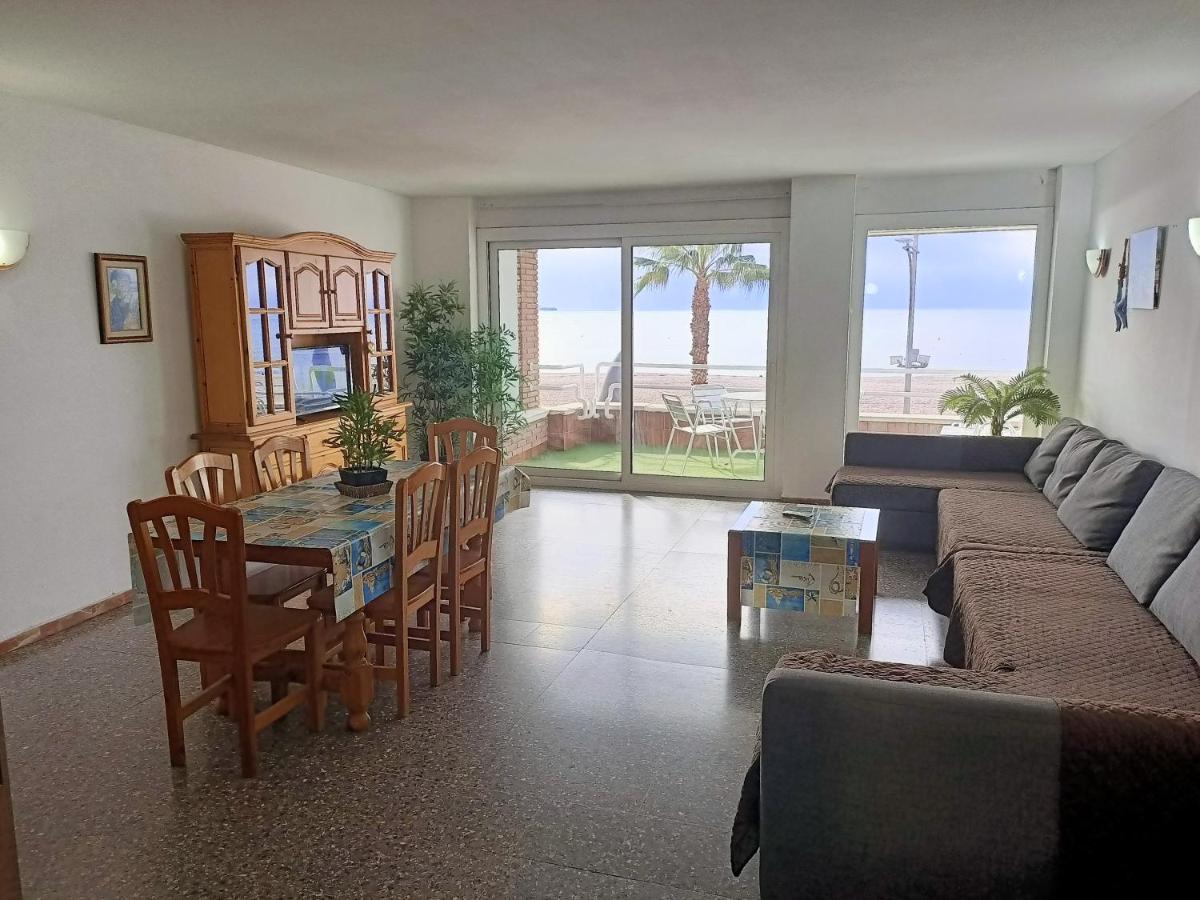 Piso Jover Mayores De 25 Anos !! Appartement Lloret de Mar